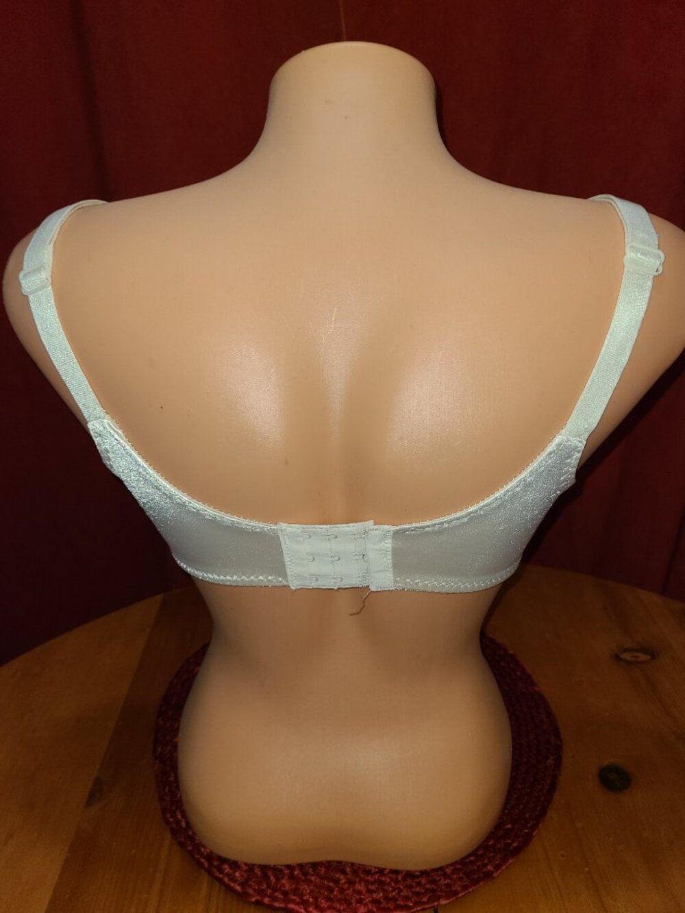 VTG Bali Double Support Bra Women's 3712 LT Beige 32CD Seamless Underwire Bra - Picture 4 of 5